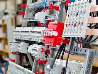 Sicherungen Hutschiene